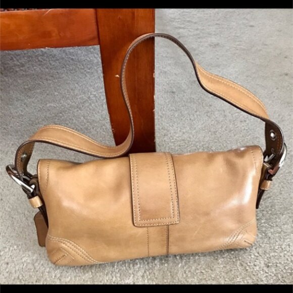 Vintage Coach Tan Shoulder Bag - Picture 2 of 3